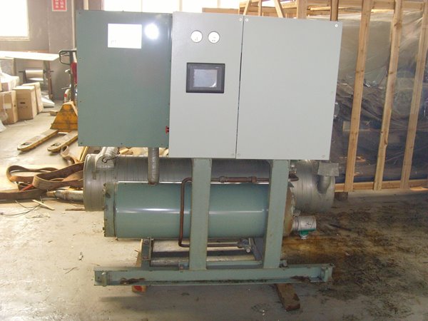 大路镇酒店中央空调不停机清洗方法介绍